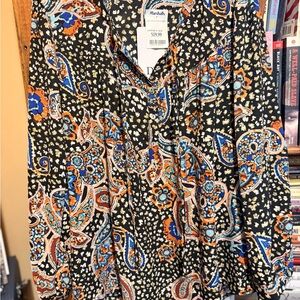 DR2 Multicolor Paisley Top